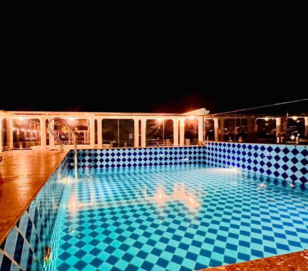 Hotel Royal Residency Udajpur Exteriér fotografie